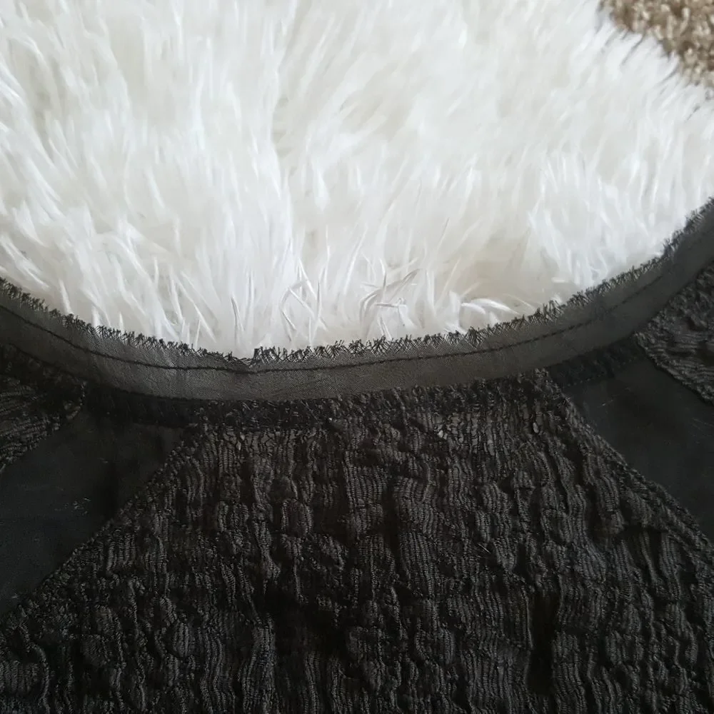 Free People lace shirt Size Medium‎